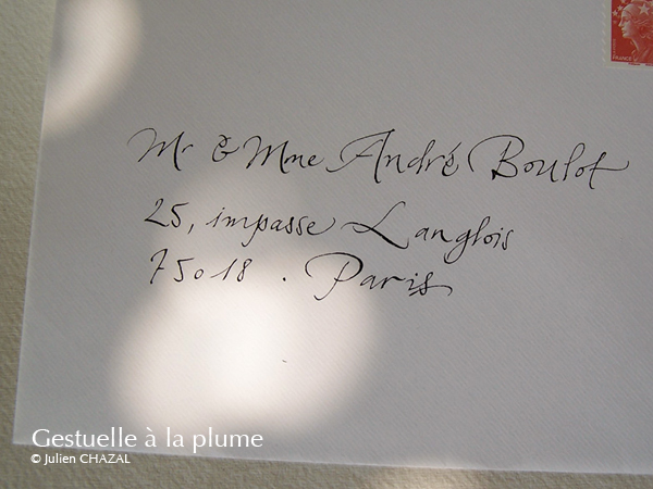 Env-gestuelle-plume-